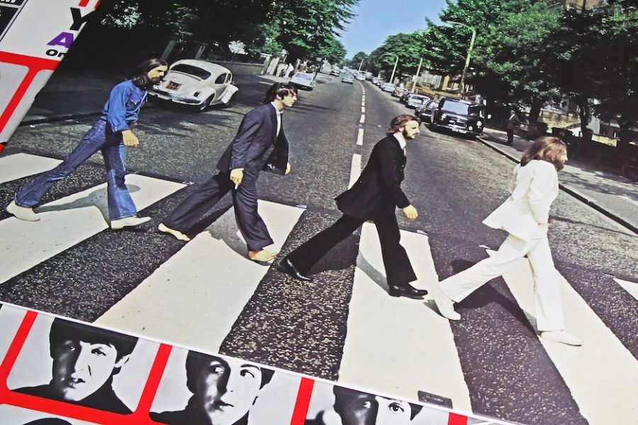 la cover dell'album dei Beatles Abbey Road